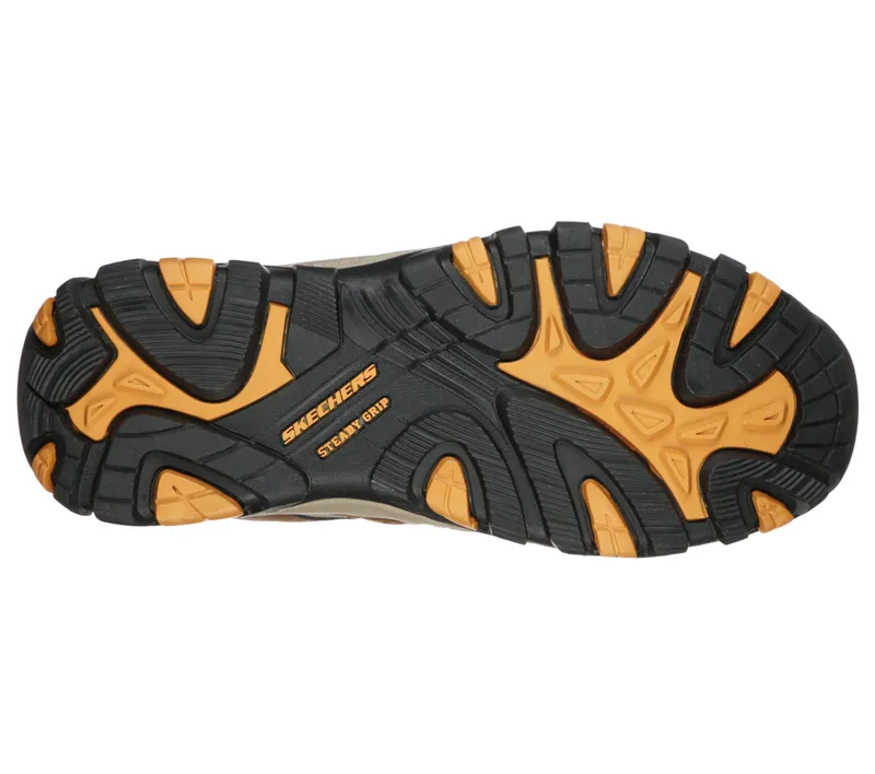 Skechers Relaxed Fit: Pine Trail – Kordova – Bruin (204242-CDB)