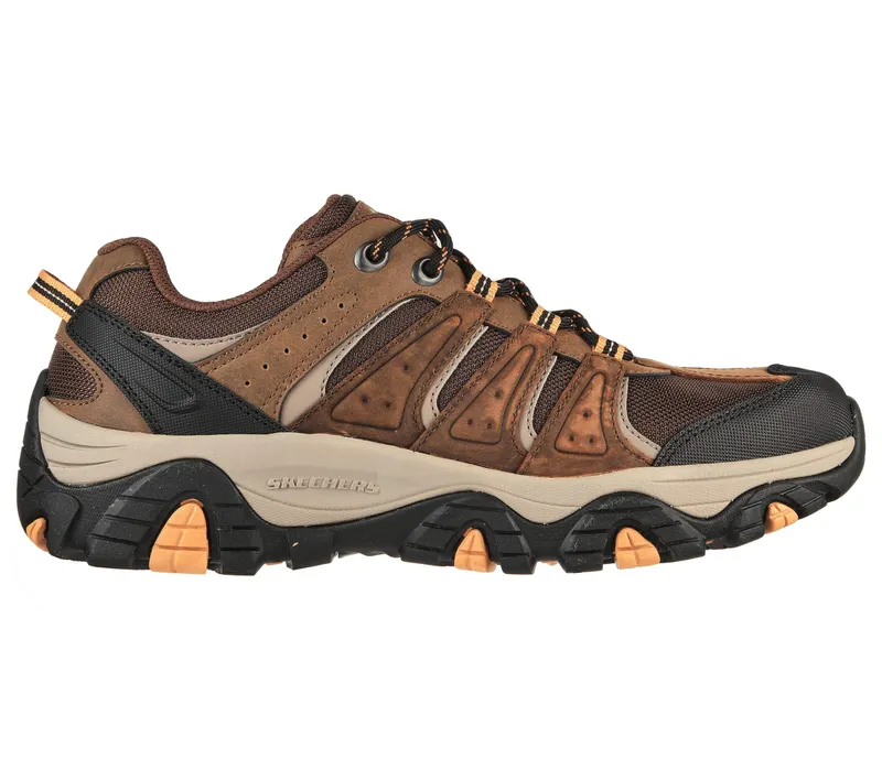 Skechers Relaxed Fit: Pine Trail – Kordova – Bruin (204242-CDB)