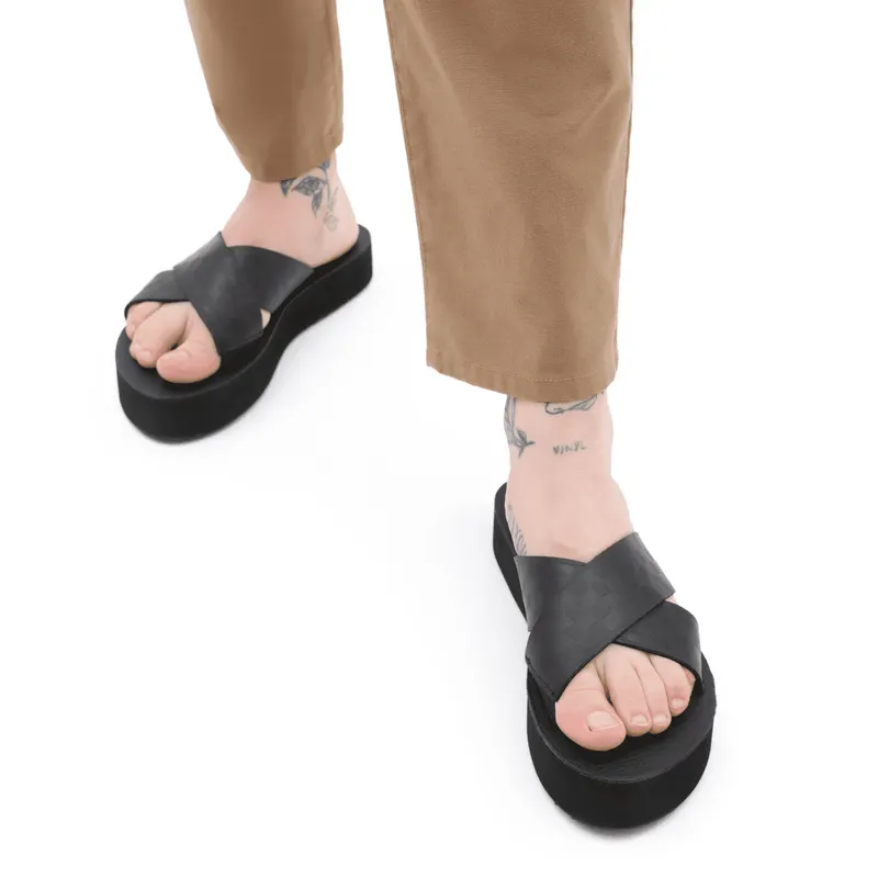 VANS Vans X Karina Rozunko Cross Strap Mega Platform Sandalen Zwart (VN0007QPBLK)