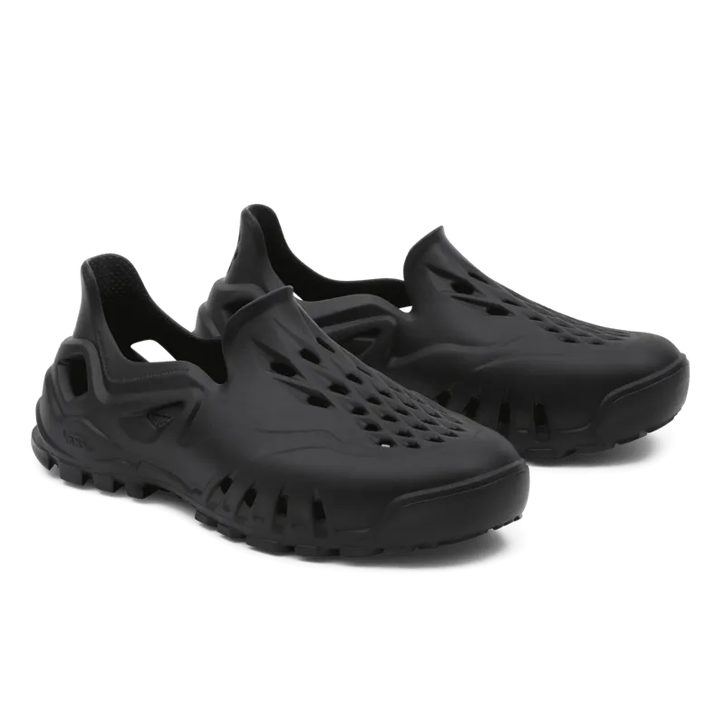 VANS Amzn Pacu Zwart (VN0009Q1KS7)