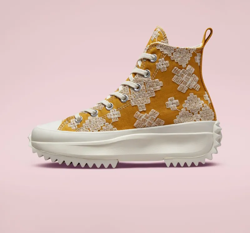 Converse Run Star Hike Platform Tonal Embroidery Goldtone/egret/egret
