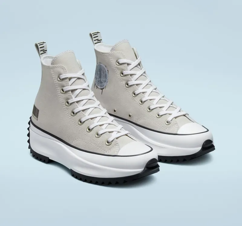 Converse Run Star Hike Platform Translucent Barcode Mouse/wit/zwart