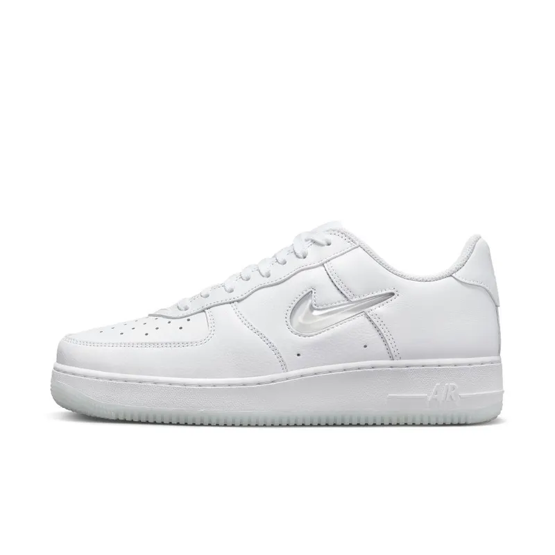 Nike Air Force 1 Low Retro “Triple White” (FN5924-100)