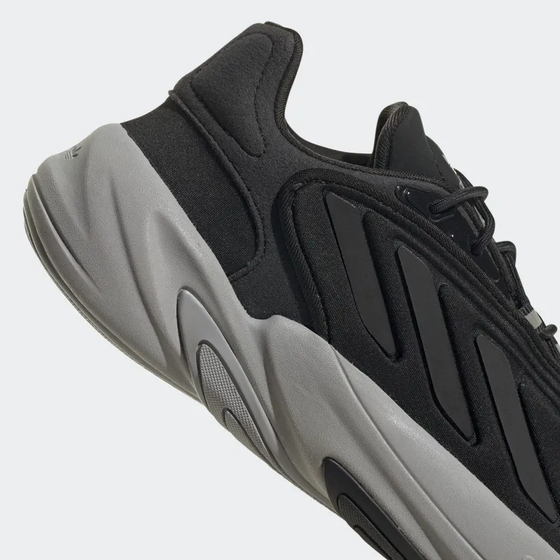 adidas Ozelia Core Black / Core Black / Grey Two (GW0613)
