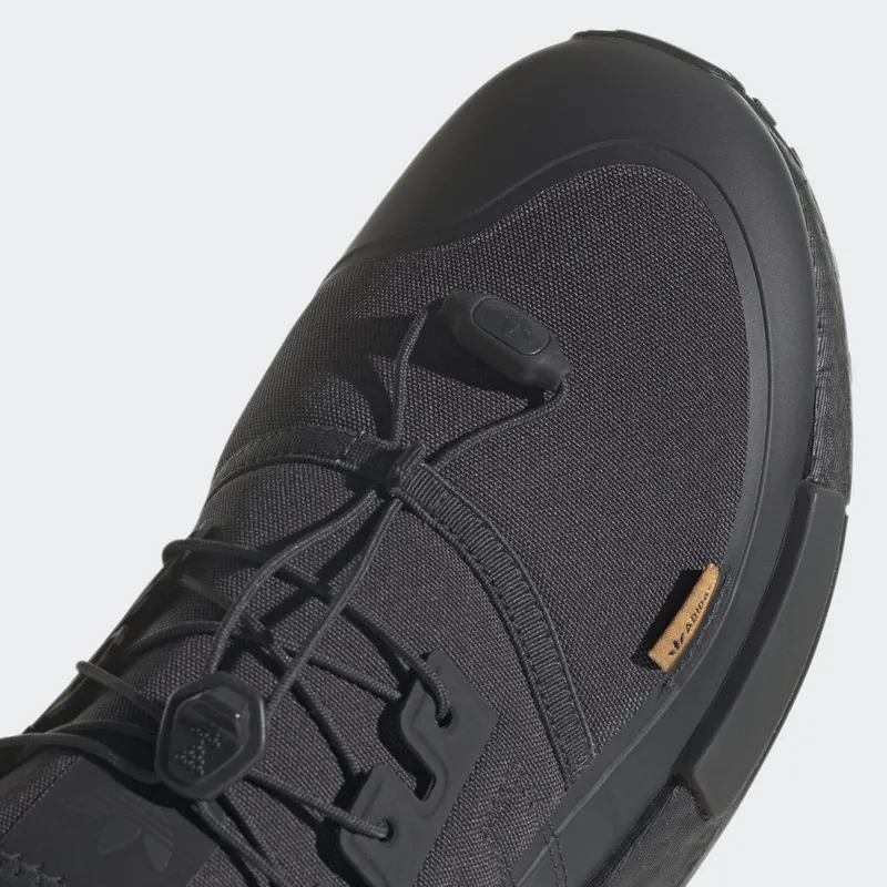 adidas NMD_R1 TR Carbon / Carbon / Gum (GX4494)