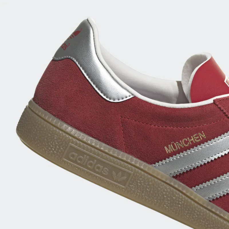 adidas Munchen Scarlet / Matte Silver / Gum (GY7402)