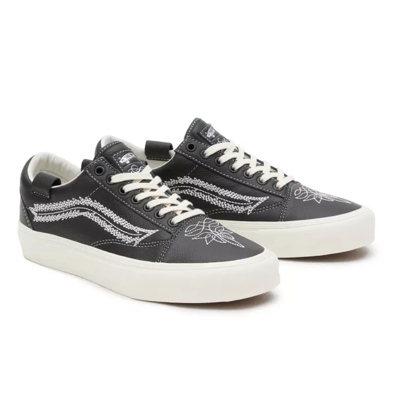 VANS Vault By Vans X Shane Gonzales Old Skool Zwart (VN0A4BVF1KP)