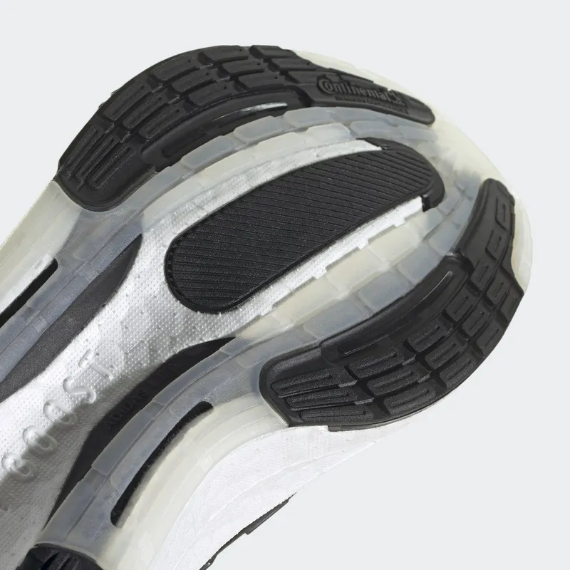 adidas Ultraboost Light Core Black / Core Black / Crystal White (GY9351)