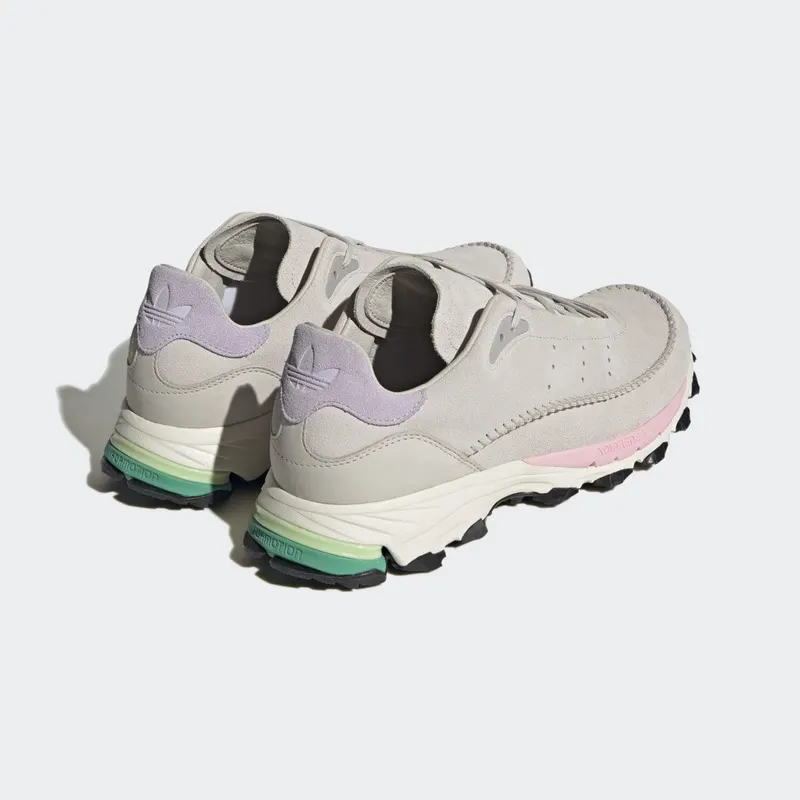 adidas Mocaturf Adventure Chalk Pearl / Chalk Pearl / Clear Granite (H06398)
