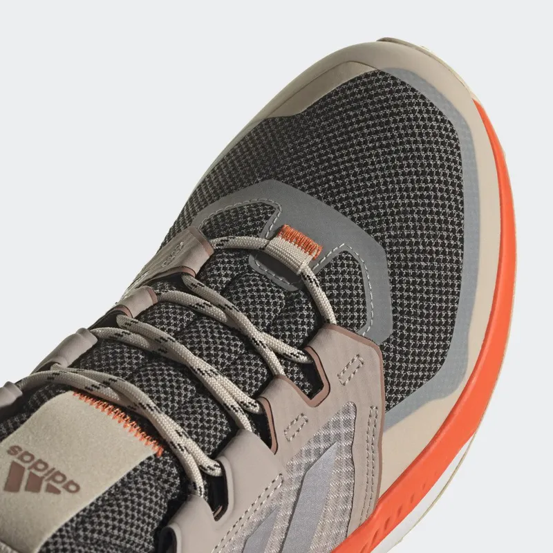 adidas Terrex Trailmaker Hiking Sand Strata / Taupe Met. / Wonder Taupe (HP2079)