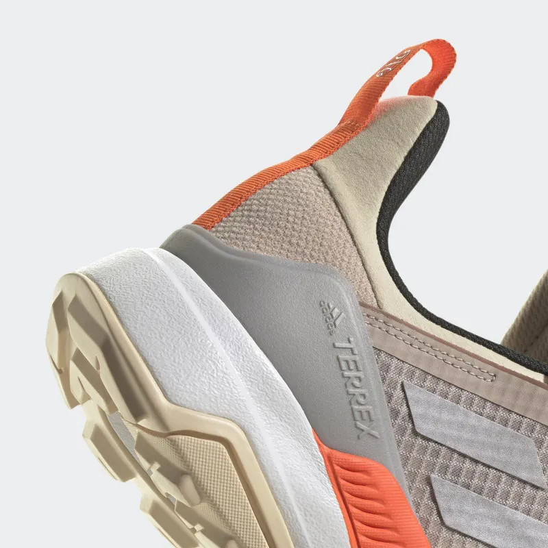 adidas Terrex Trailmaker Hiking Sand Strata / Taupe Met. / Wonder Taupe (HP2079)