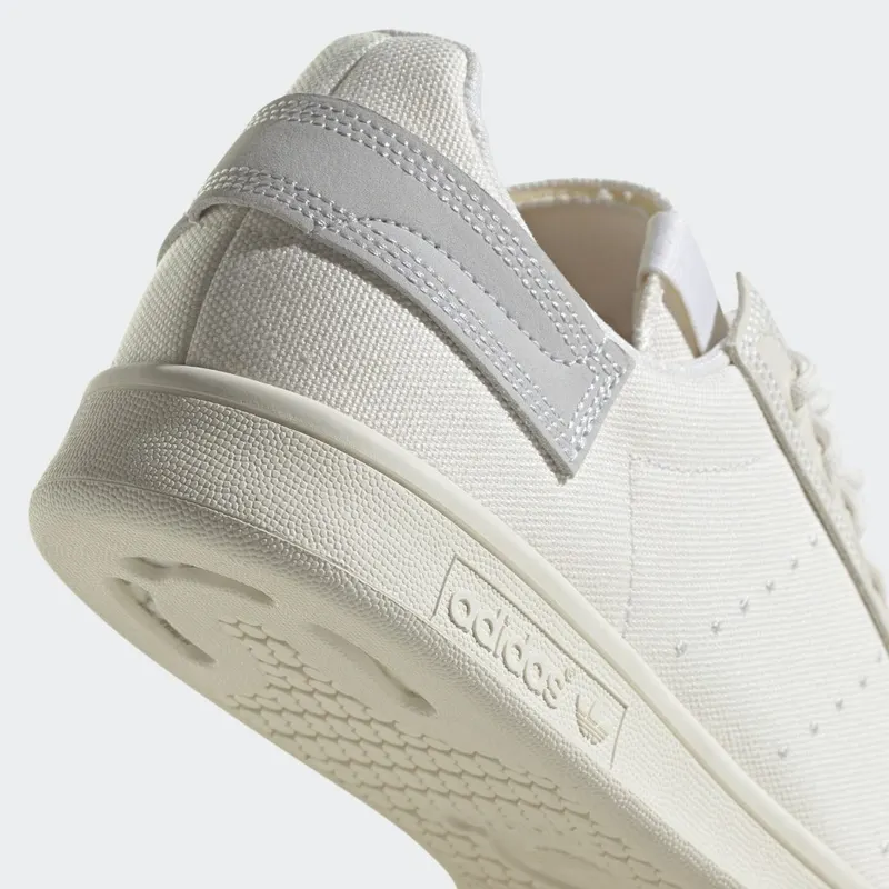 adidas Stan Smith Parley Chalk White / Dash Grey / Off White (HP2205)