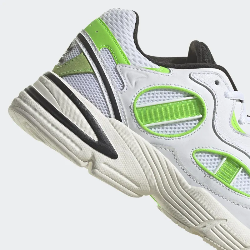 adidas Astir SN Cloud White / Solar Green / Off White (HP2815)