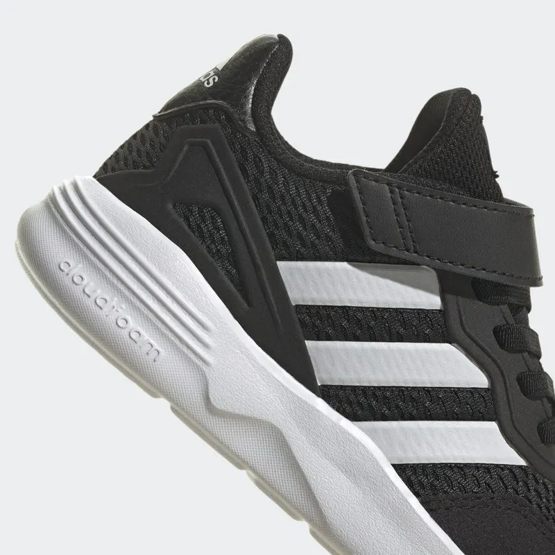 adidas Nebzed met Elastische Veters en Klittenband Core Black / Cloud White / Cloud White (HP3114)