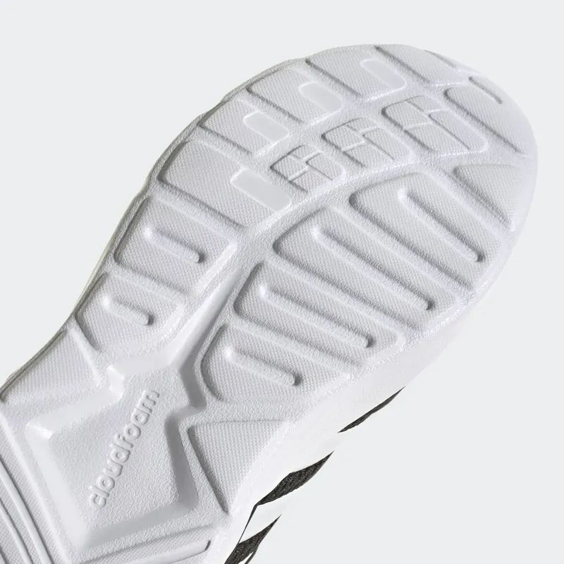 adidas Nebzed met Elastische Veters en Klittenband Core Black / Cloud White / Cloud White (HP3114)