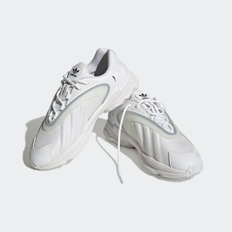 adidas Oztral Cloud White / Cloud White / Core Black (HP6568)