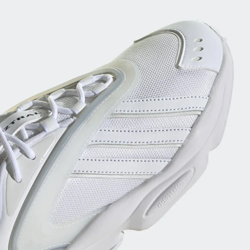 adidas Oztral Cloud White / Cloud White / Core Black (HP6568)