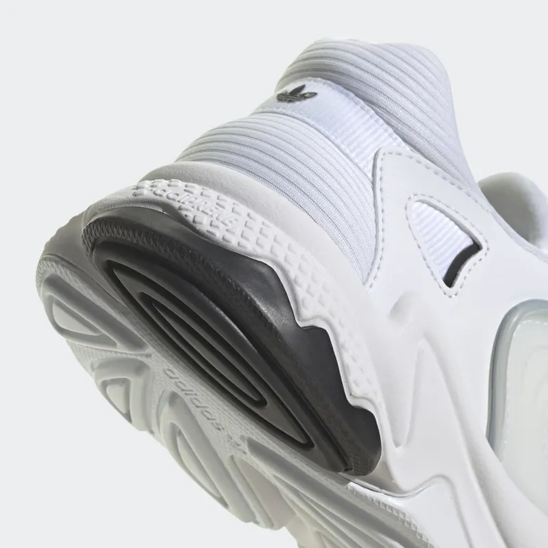 adidas Oztral Cloud White / Cloud White / Core Black (HP6568)