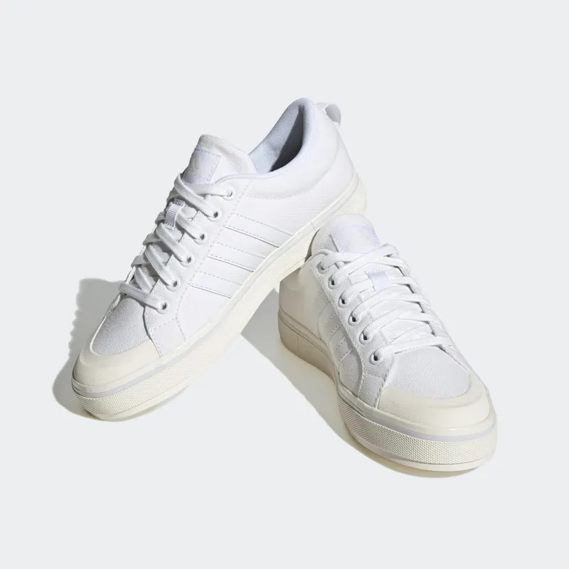 adidas Bravada 2.0 Lifestyle Skateboarding Canvas Cloud White / Cloud White / Chalk White (HP8000)