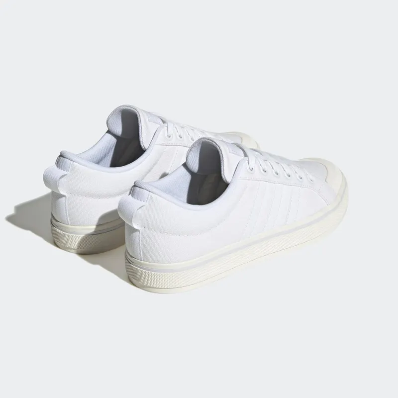 adidas Bravada 2.0 Lifestyle Skateboarding Canvas Cloud White / Cloud White / Chalk White (HP8000)