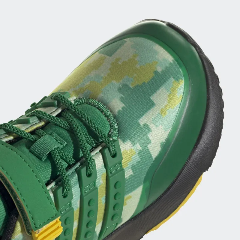 adidas adidas x LEGO® Racer TR21 met Elastische Veters en Klittenband Green / Green / Core Black (HQ1325)