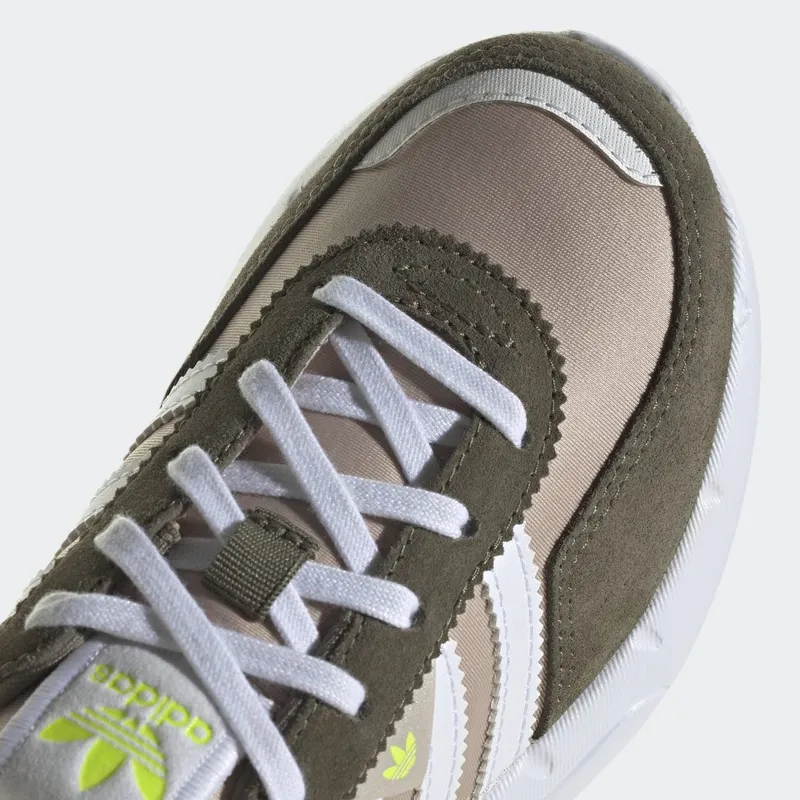 adidas Retropy F2 Wonder Taupe / Cloud White / Olive Strata (HQ1539)