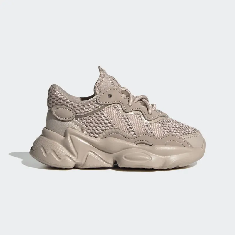 adidas OZWEEGO Wonder Taupe / Wonder Taupe / Cloud White (HQ1623)