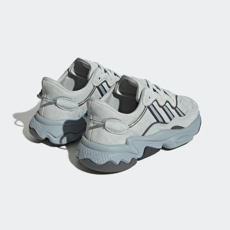 adidas OZWEEGO Magic Grey / Magic Grey / Carbon (HQ1633)