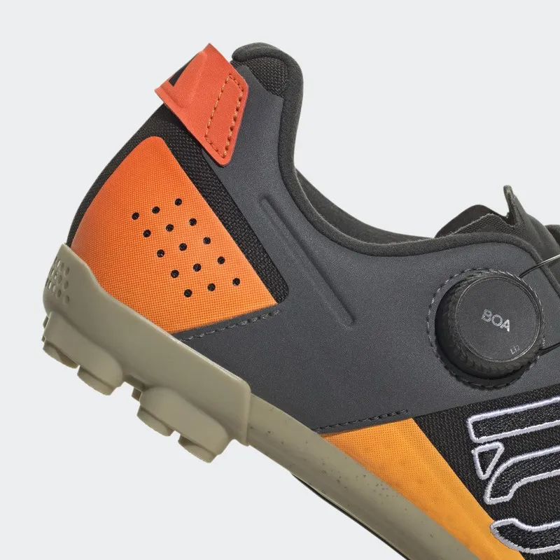 adidas Five Ten Kestrel BOA Core Black / Cloud White / Impact Orange (HQ3549)