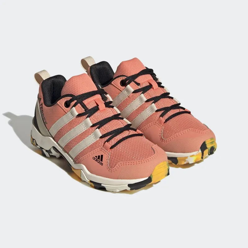 adidas Terrex AX2R Hiking Coral Fusion / Wonder White / Solar Gold (HQ5817)
