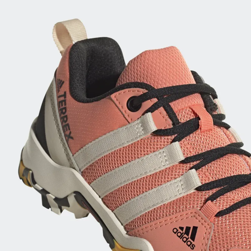 adidas Terrex AX2R Hiking Coral Fusion / Wonder White / Solar Gold (HQ5817)