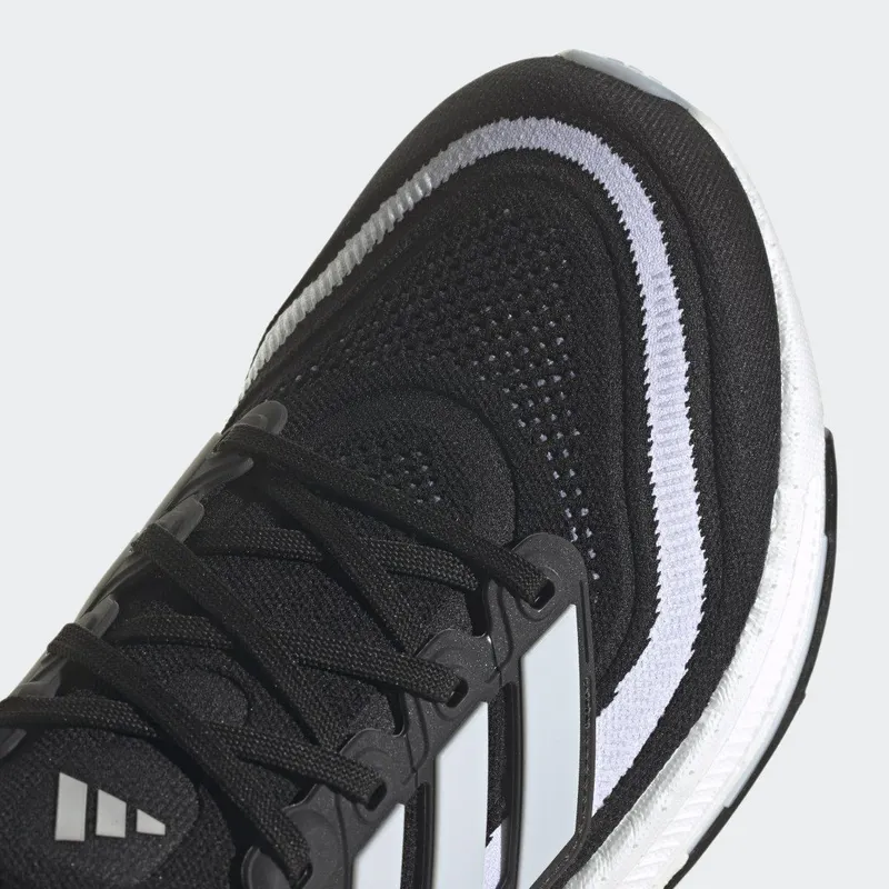 adidas Ultraboost Light Core Black / Cloud White / Core Black (HQ6340)