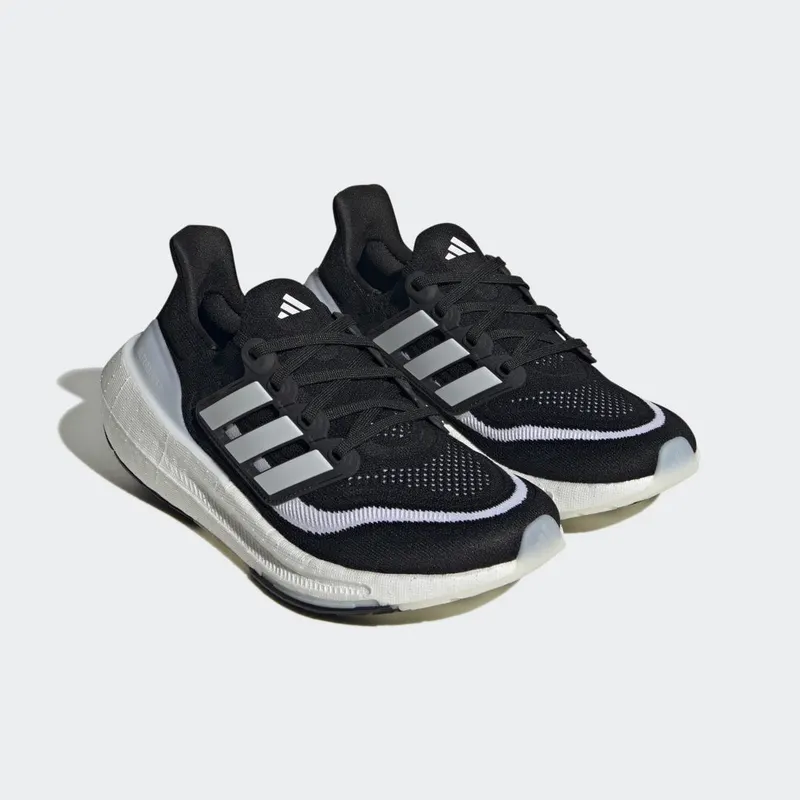 adidas Ultraboost Light Core Black / Cloud White / Core Black (HQ6345)