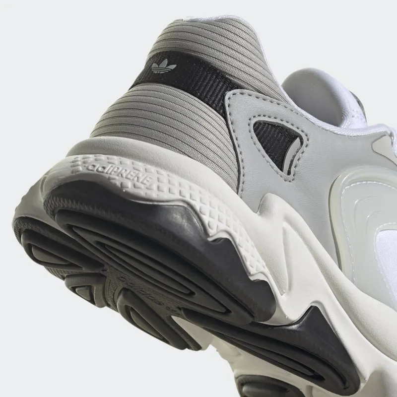 adidas Oztral Cloud White / Crystal White / Grey Two (HQ6765)