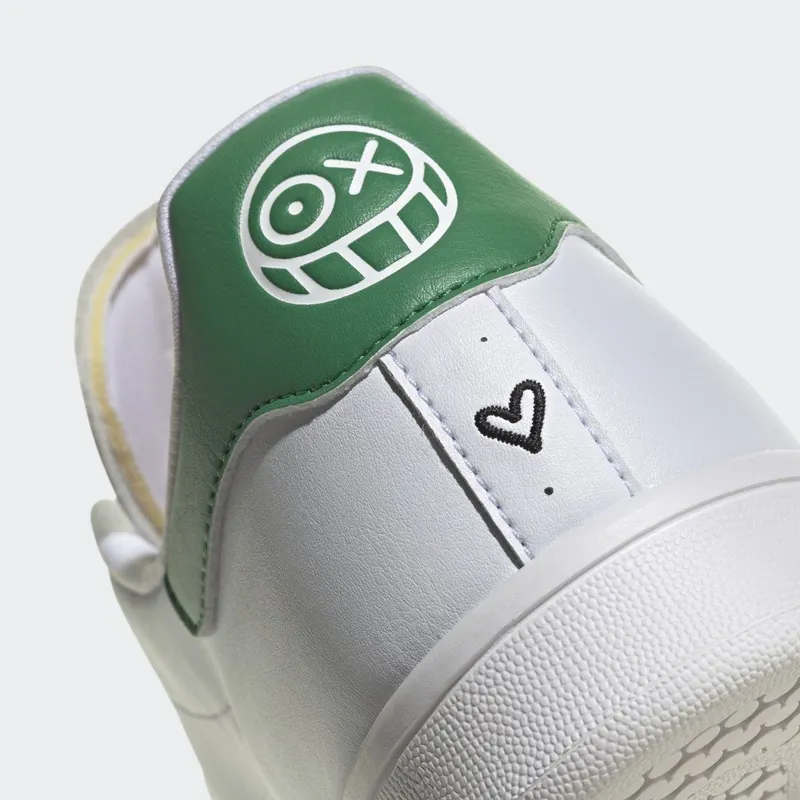 adidas Stan Smith x André Saraiva Cloud White / Cloud White / Core Black (HQ6862)