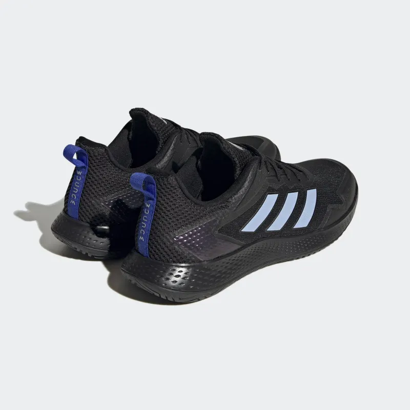 adidas Defiant Speed Tennisschoenen Core Black / Blue Dawn / Lucid Fuchsia (HQ8457)