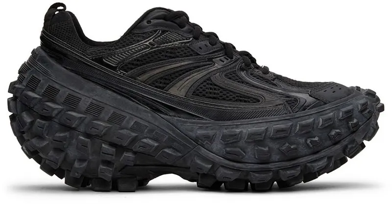 Balenciaga Black Defender Sneakers (685611 W2RA6)