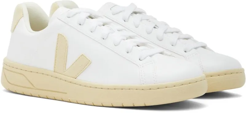 VEJA White & Off-White Urca Sneakers (UC0702819)