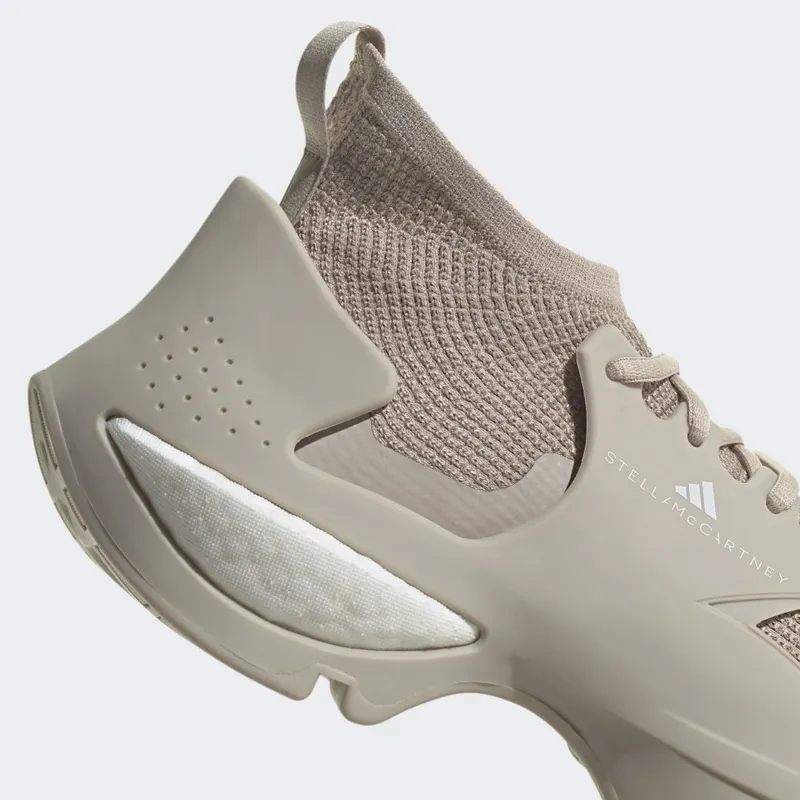 adidas adidas by Stella McCartney Sportswear Schoen Ginger / Cloud White / Ginger (HQ8636)