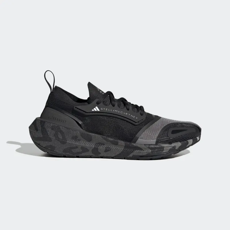 adidas adidas by Stella McCartney Ultraboost Light Core Black / Core Black / Cloud White (HQ8666)