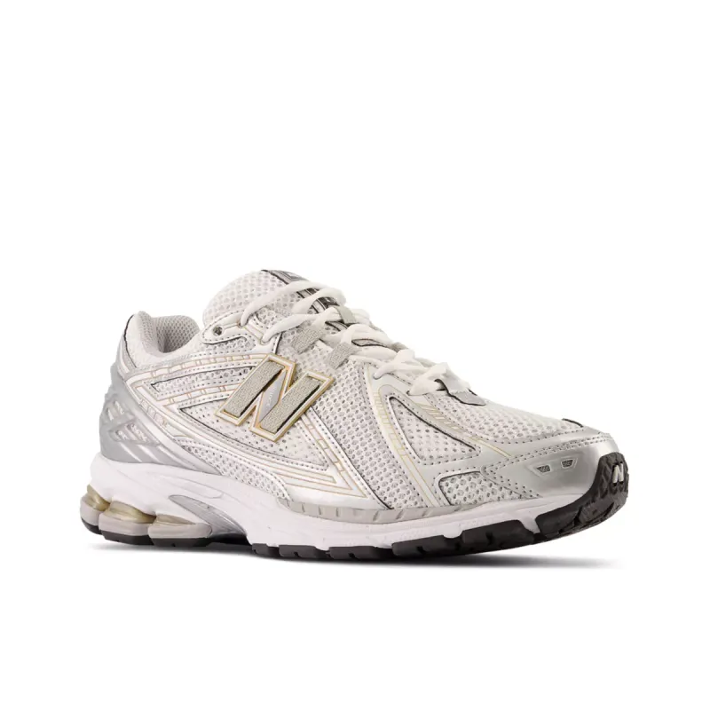 New Balance 1906R White Rain Cloud Silver Metallic White / Rain Cloud / Silver Metallic (M1906RI)