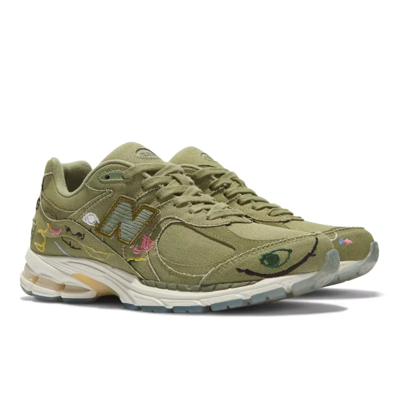 New Balance 2002R Bryant Giles What Now? Iguana / Capulet Olive (M2002RAG)