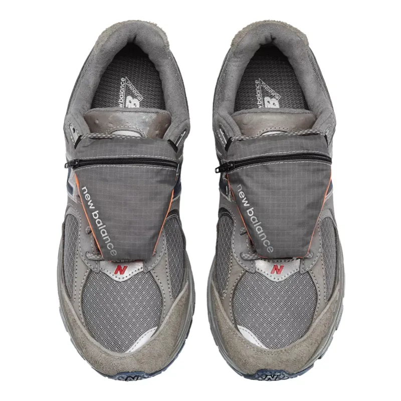 New Balance 2002R Grey Brown Pouch Castlerock / Natural Indigo (M2002RVA)