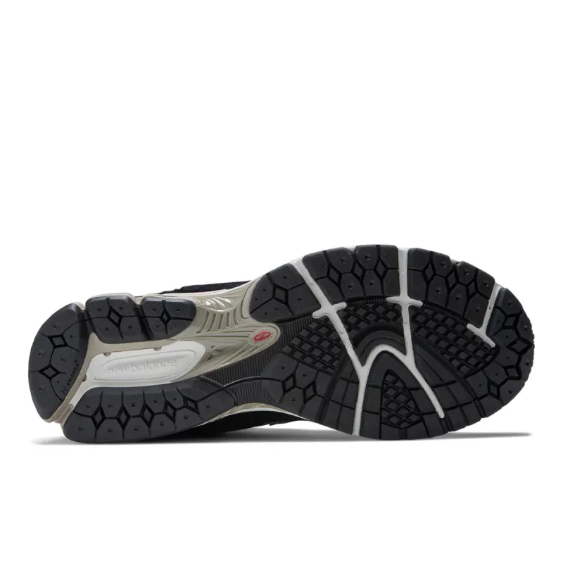 New Balance 2002R Protection Pack Black Grey Black / Grey (M2002RDJ)