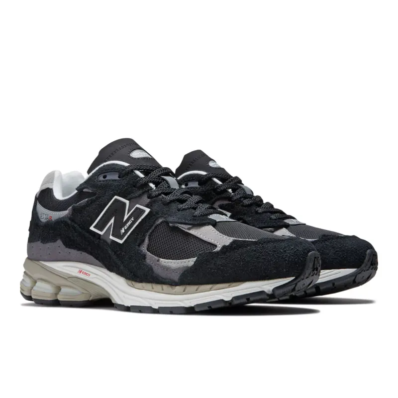 New Balance 2002R Protection Pack Black Grey Black / Grey (M2002RDJ)
