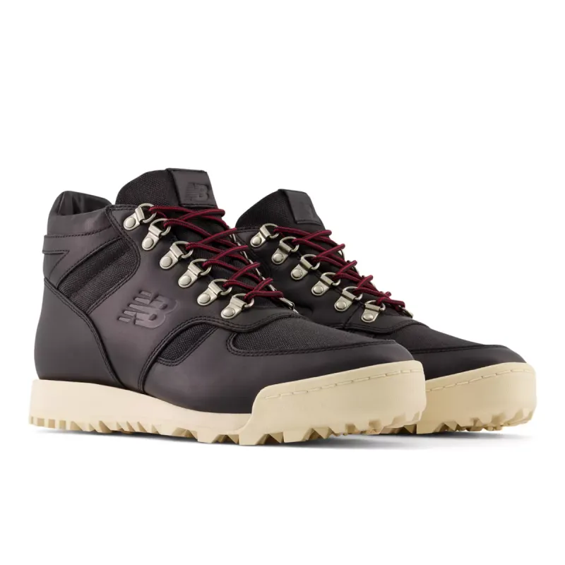 New Balance Rainier ‘Black’ Black / Beige / Red (URAINAL)