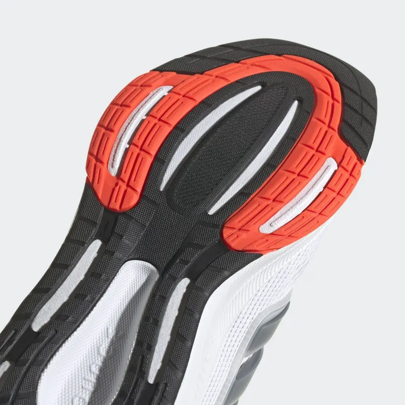 adidas Ultrabounce Chalk White / Core Black / Cloud White (HP5778)