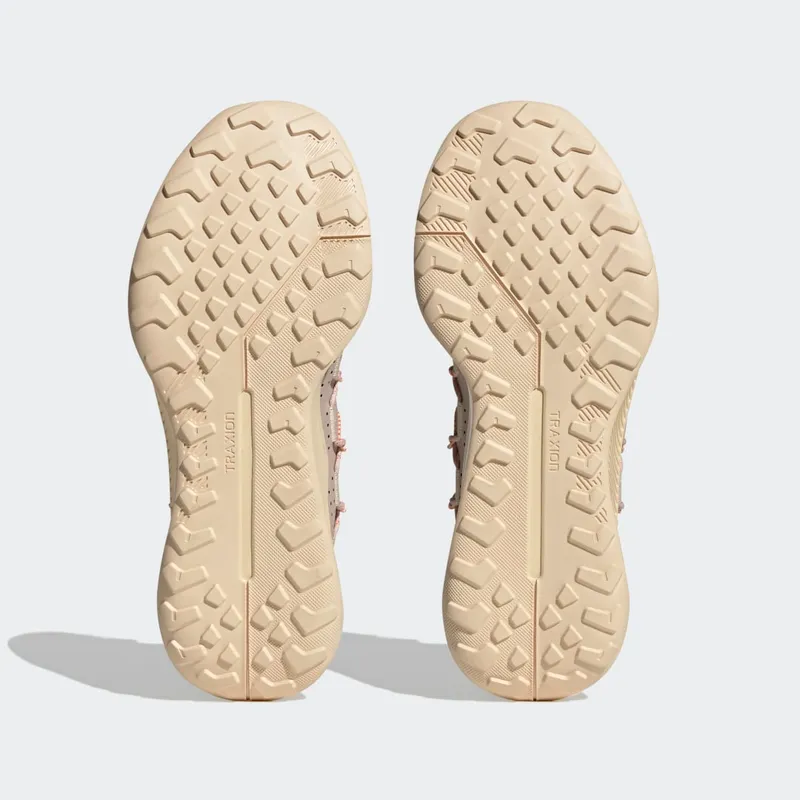 adidas Terrex Voyager 21 Travel Wonder Taupe / Wonder Taupe / Impact Orange (HP8614)