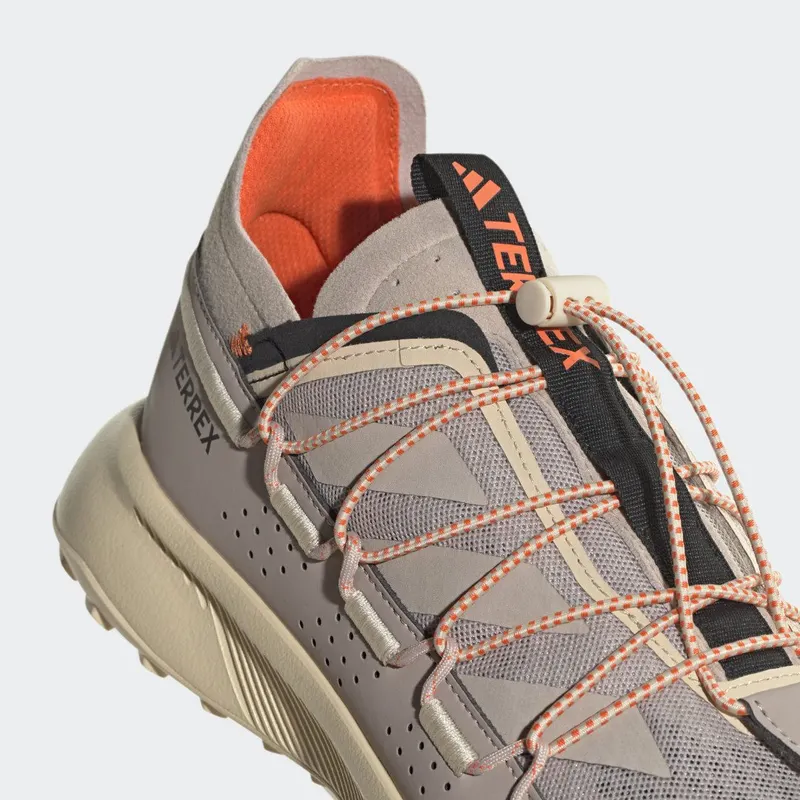 adidas Terrex Voyager 21 Travel Wonder Taupe / Wonder Taupe / Impact Orange (HP8614)