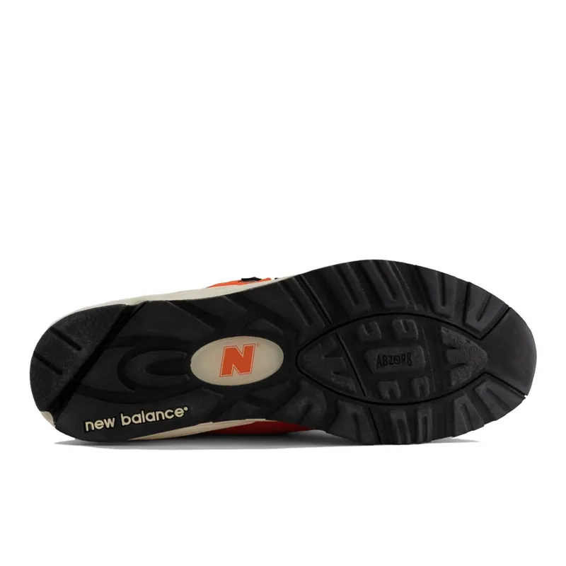New Balance 990v2 MiUSA Marigold Marigold / Black (M990AI2)